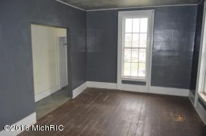 603 Walnut St, Three Rivers, MI 49093 photo 5