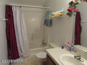 35 Munson, Coldwater, MI 49036 photo 16