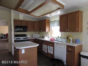 35 Munson, Coldwater, MI 49036 photo 7