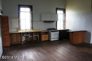 950 Block Rd, Bronson, MI 49028 photo 9