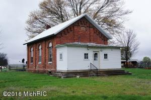950 Block Rd, Bronson, MI 49028 photo 3