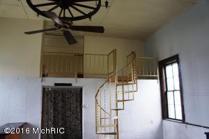 950 Block Rd, Bronson, MI 49028 photo 6