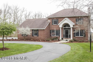 140 Pearson Ct, Lowell, MI 49331 photo 1