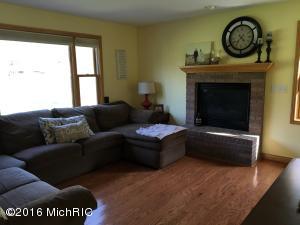 88 Kendra, Lowell, MI 49331 photo 8