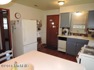 3117 Baseline Rd, Gobles, MI 49055 photo 11