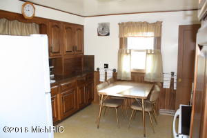 61 River, Niles, MI 49120 photo 3