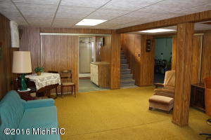 61 River, Niles, MI 49120 photo 23