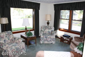 61 River, Niles, MI 49120 photo 6