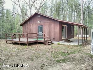 8201 S Mac Rd, Baldwin, MI 49304 photo 2