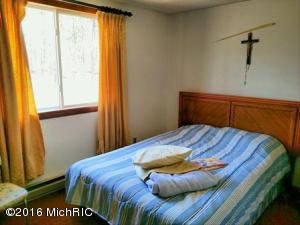 1513 W Pine Tree Rd, Baldwin, MI 49304 photo 8