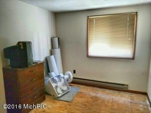 1513 W Pine Tree Rd, Baldwin, MI 49304 photo 11