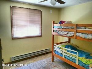 1513 W Pine Tree Rd, Baldwin, MI 49304 photo 9
