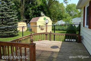 1332 W Ellis Ave, Belding, MI 48809 photo 12