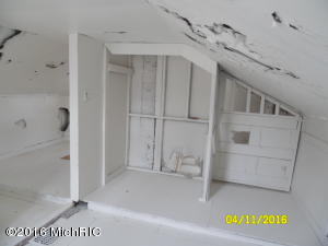 221 Brigham St, Plainwell, MI 49080 photo 10
