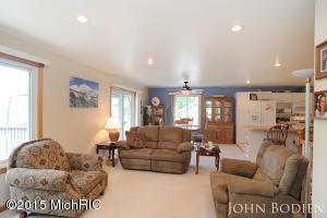 7233 Bordeau Dr NE, Belding, MI 48809 photo 4