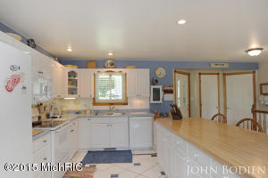 7233 Bordeau Dr NE, Belding, MI 48809 photo 8