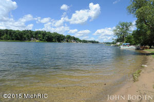 7233 Bordeau Dr NE, Belding, MI 48809 photo 29