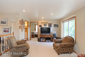 7233 Bordeau Dr NE, Belding, MI 48809 photo 3