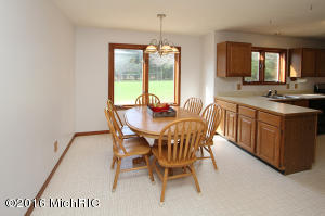 5226 B Ave E, Richland, MI 49083 photo 11
