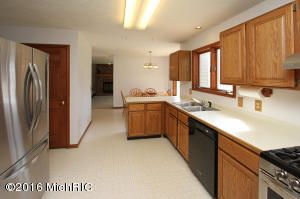 5226 B Ave E, Richland, MI 49083 photo 10