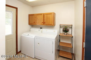 5226 B Ave E, Richland, MI 49083 photo 15