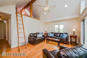 16482 Avery Rd, Three Oaks, MI 49128 photo 4