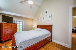 16482 Avery Rd, Three Oaks, MI 49128 photo 7