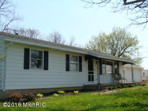 8701 Murphy Rd, Lyons, MI 48851 photo 1