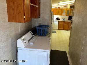 728 E 17 Mile Rd, Bitely, MI 49309 photo 18