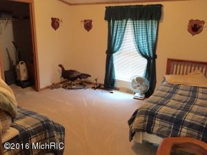 728 E 17 Mile Rd, Bitely, MI 49309 photo 19