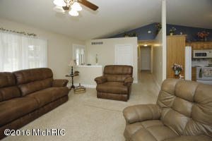 350 8th St, Plainwell, MI 49080 photo 5
