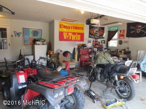 6169 N Whites Bridge Rd, Belding, MI 48809 photo 11