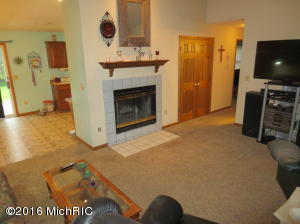 6169 N Whites Bridge Rd, Belding, MI 48809 photo 29
