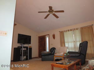 6169 N Whites Bridge Rd, Belding, MI 48809 photo 27