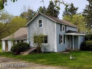 6267 Palmer Rd, Belding, MI 48809 photo 1