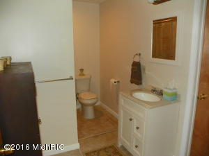 4161 Spruce Dr, Dorr, MI 49323 photo 15