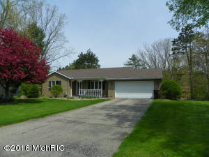 4161 Spruce Dr, Dorr, MI 49323 photo 1