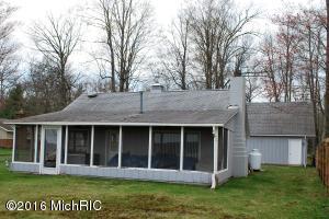 3358 Wolf Lake Dr, Baldwin, MI 49304 photo 1