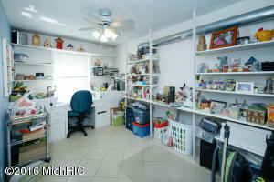 406 N Drive Dr W, Marshall, MI 49068 photo 11