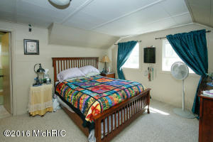 406 N Drive Dr W, Marshall, MI 49068 photo 15