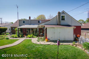 406 N Drive Dr W, Marshall, MI 49068 photo 28