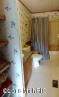 2295 E Burke Cir, Baldwin, MI 49304 photo 11