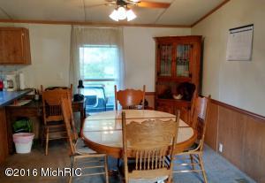 2295 E Burke Cir, Baldwin, MI 49304 photo 6