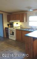 2295 E Burke Cir, Baldwin, MI 49304 photo 4