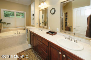7084 Marsh Ridge Trl, Augusta, MI 49012 photo 16