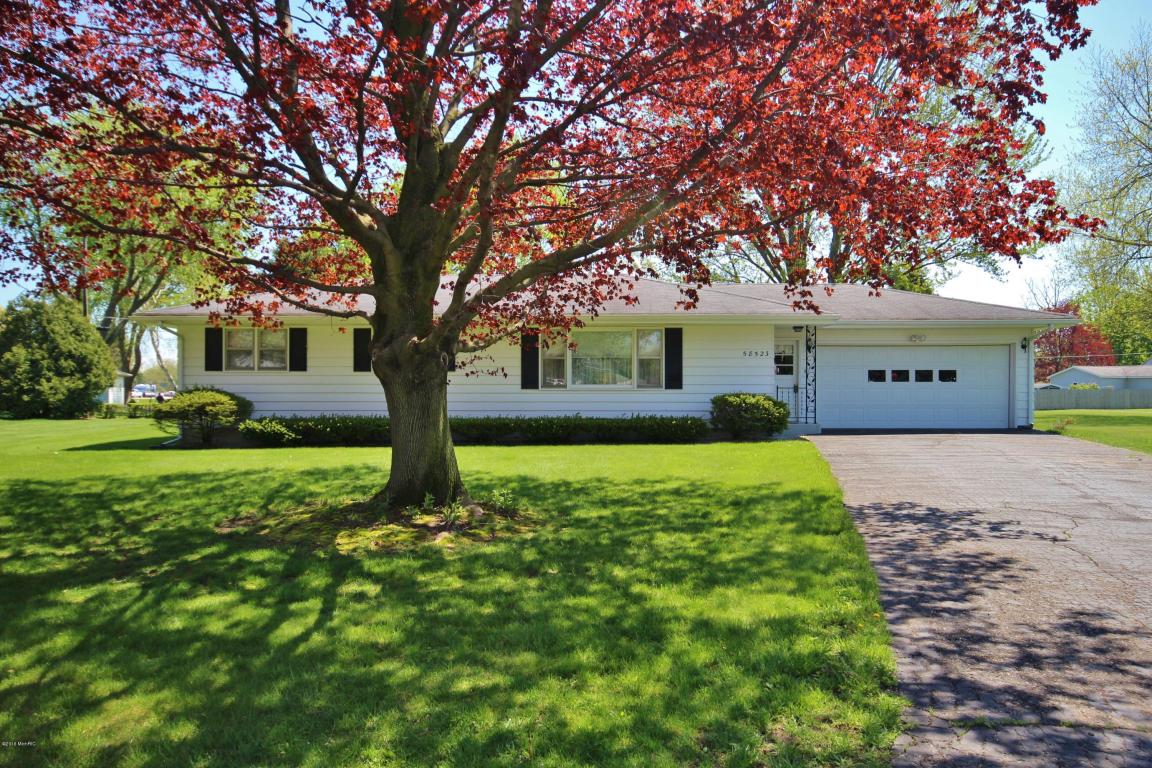 58523 E Pleasant View Ct, Three Rivers, MI 49093 photo 2