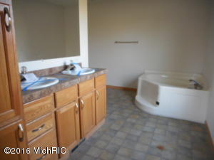 3147 E M-20, Hesperia, MI 49421 photo 11
