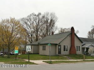 18801 Maple St, Copemish, MI 49625 photo 2