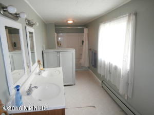 18801 Maple St, Copemish, MI 49625 photo 10