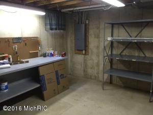 7048 Glendora, Kalamazoo, MI 49009 photo 13